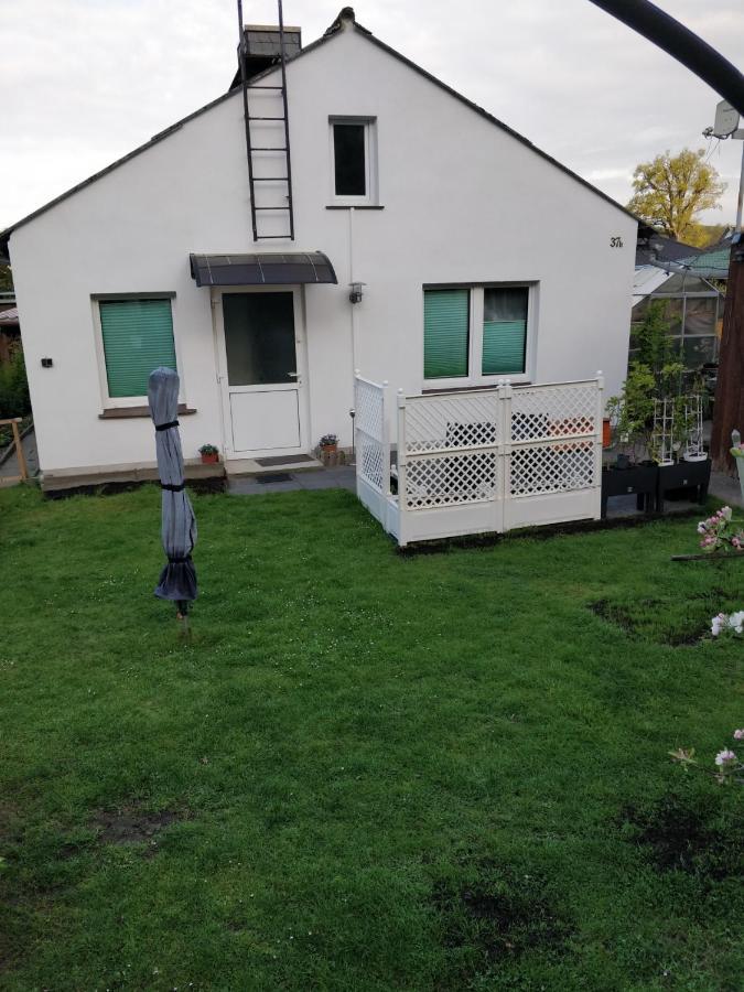 Gaestehaus Am Teich Apartment Raben Steinfeld